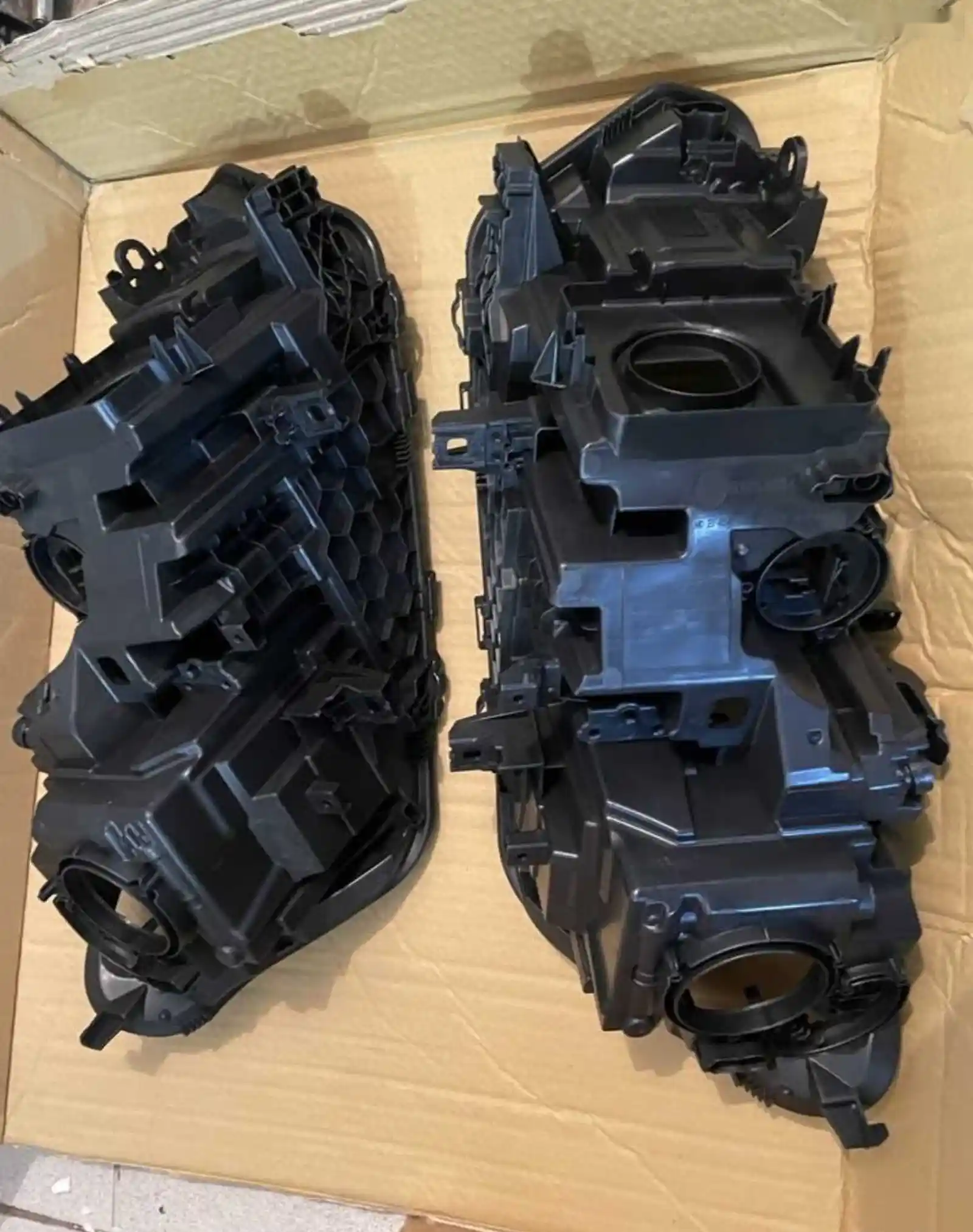 Корпус фары от BMW G5 G05 Laser — миниатюра 4