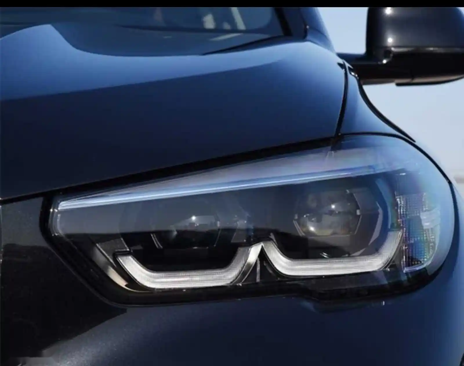 Стекло фары BMW X5 G05 2018-2023 — миниатюра 3