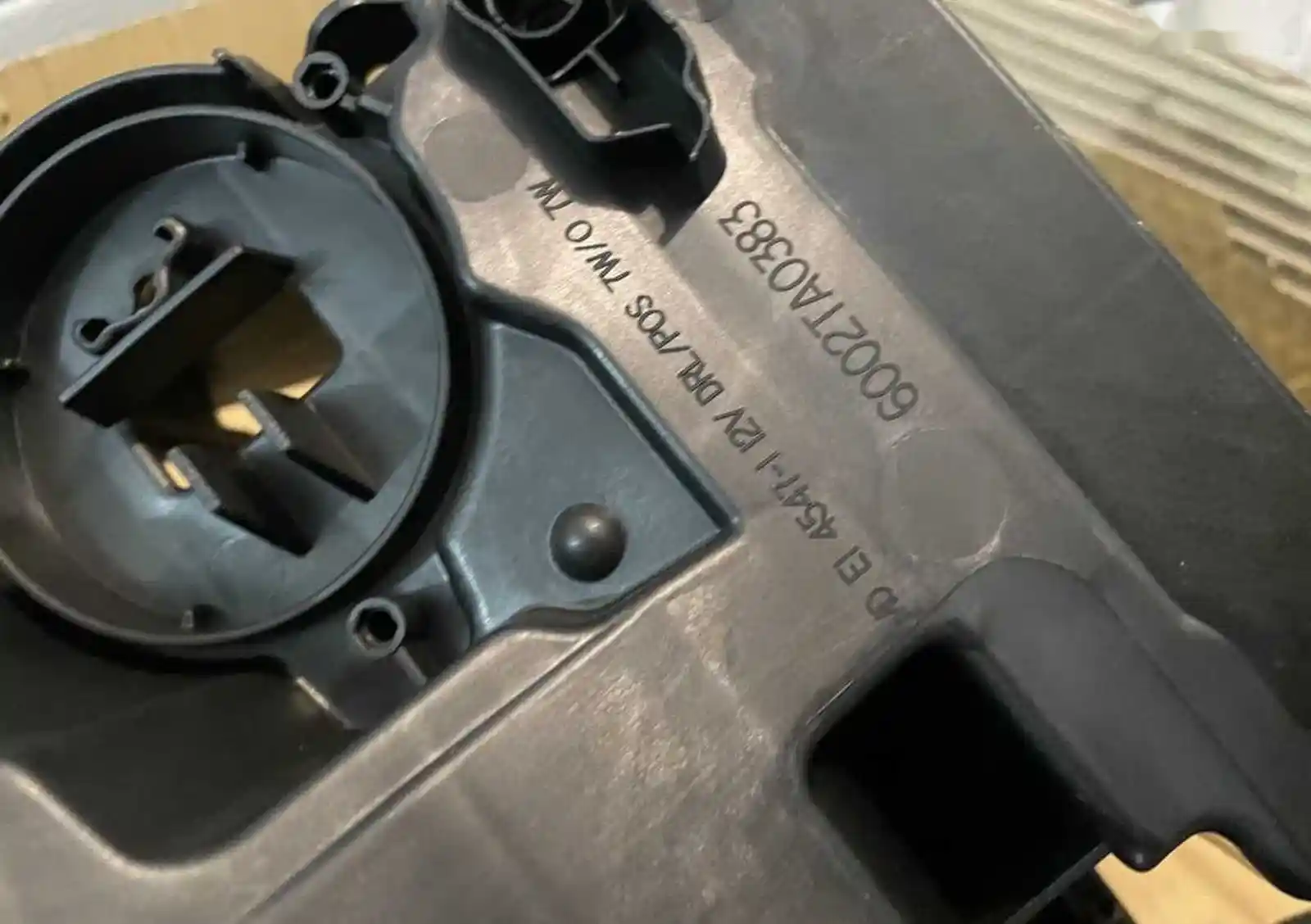Корпус фары от BMW G5 G05 Laser — миниатюра 5