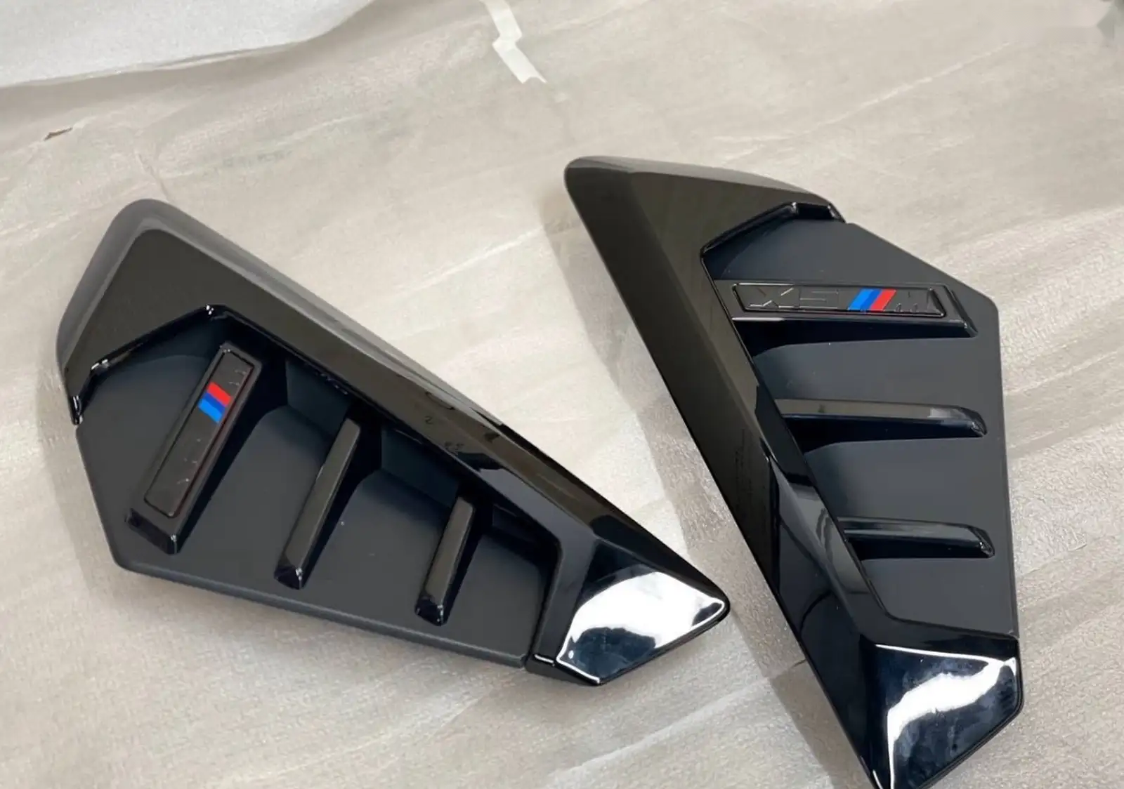 Накладка на крыло BMW X5 G05 — миниатюра 1