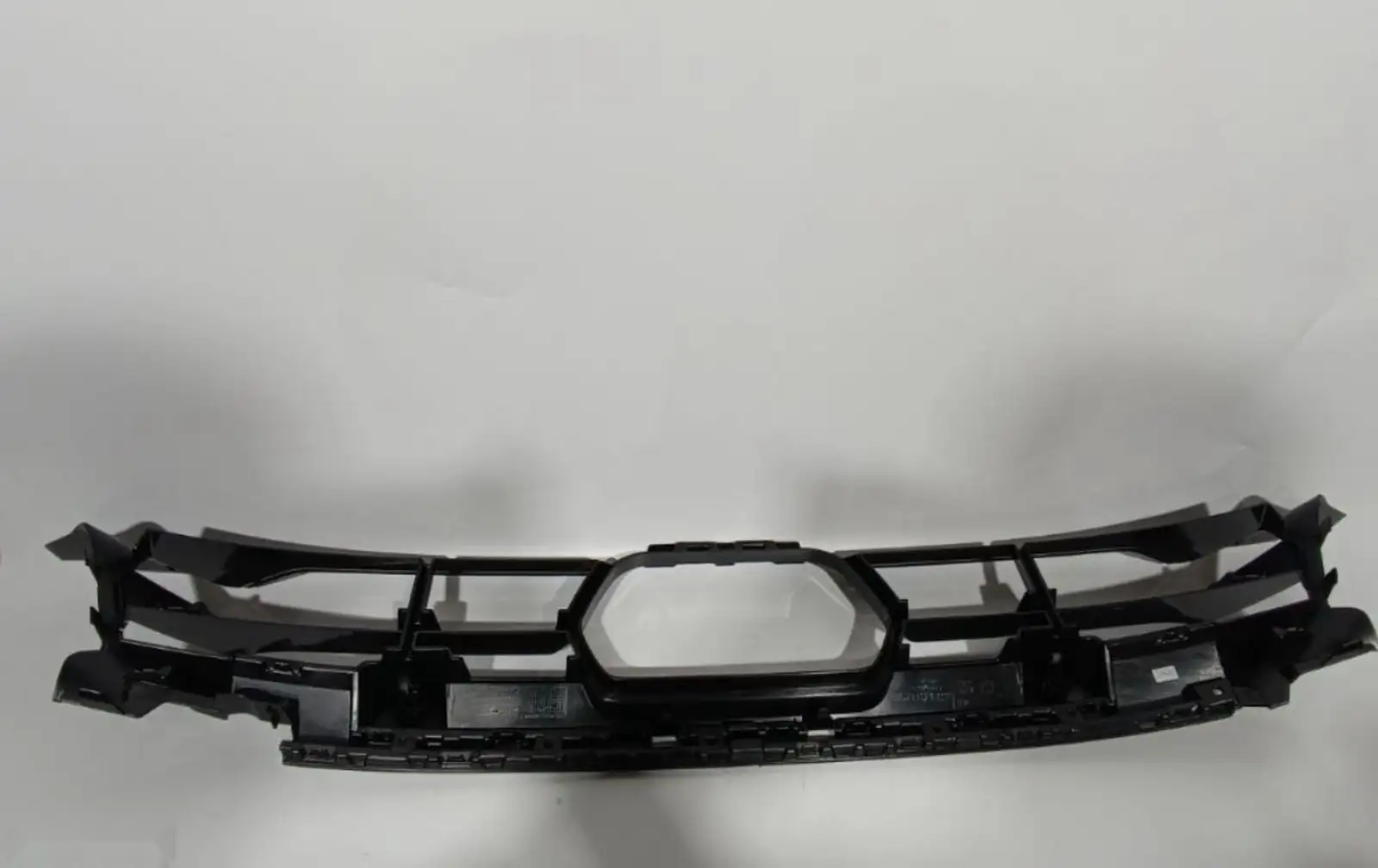 Решётка бампера BMW X7 2025 — миниатюра 2