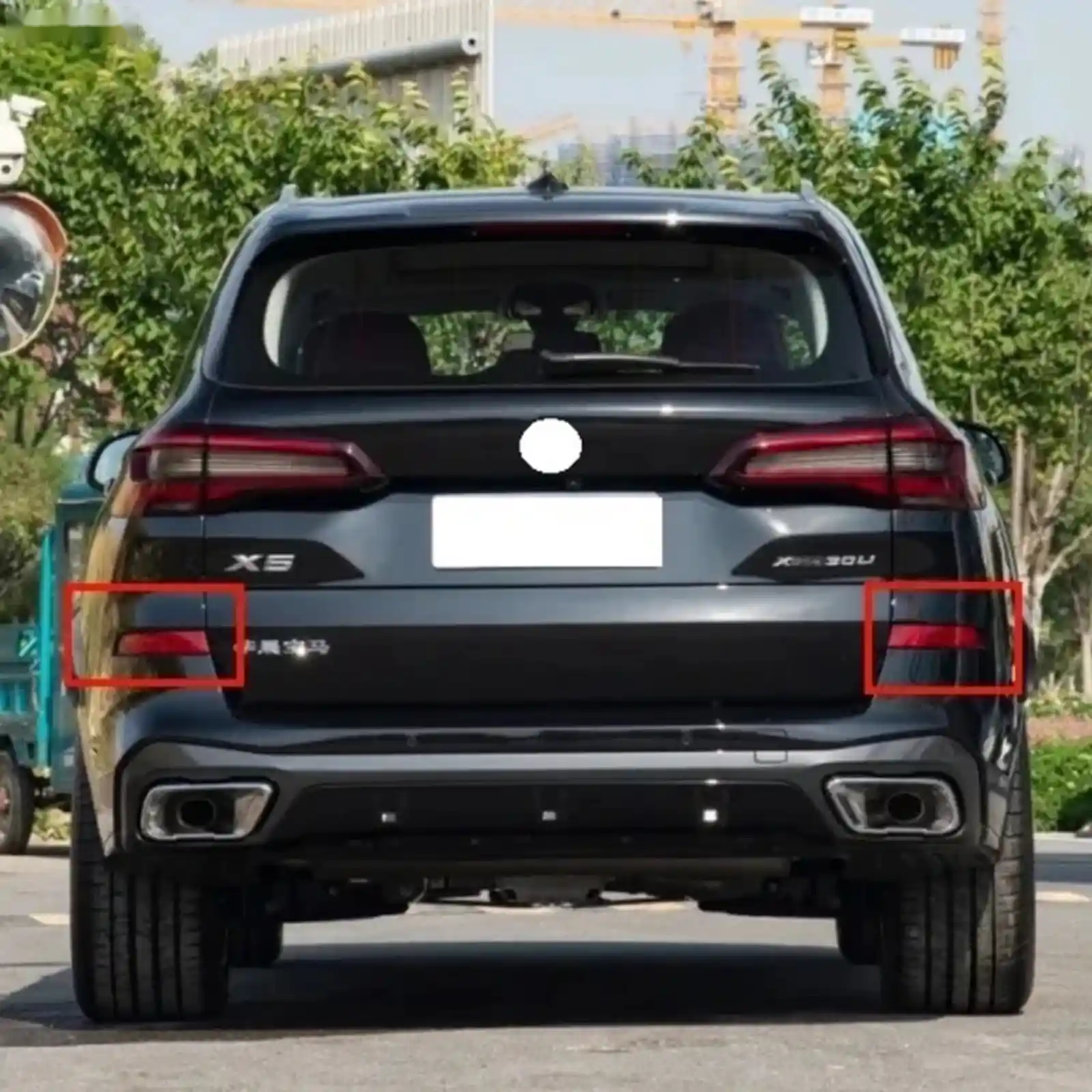 Отражатель заднего бампера BMW X5 G05 правое левое — миниатюра 1