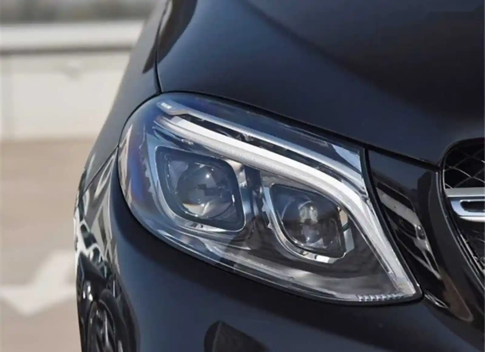 Стекло фары Mercedes GLE W166 2015-2019 — миниатюра 2