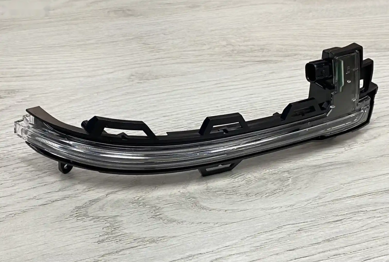 Поворотник в зеркало BMW X5 F15 X6 F16 X4 X3 — миниатюра 3
