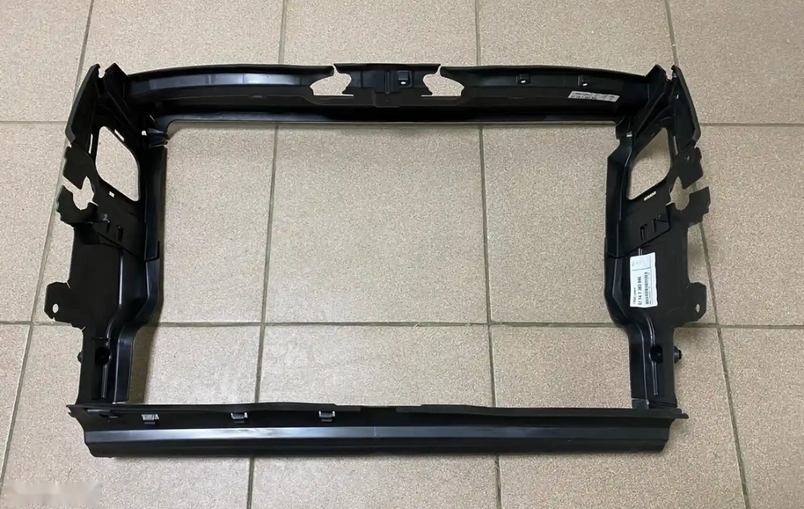 Рамка радиатора BMW G30 — миниатюра 1