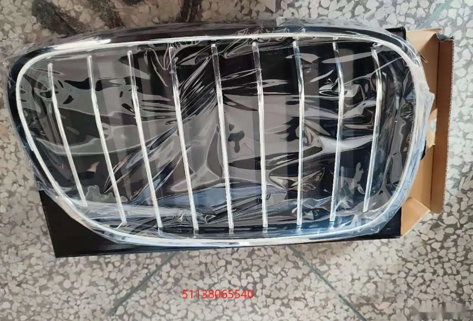 Комплект решётка радиатора BMW G11 G12 — миниатюра 1