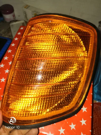Поворотник от Mercedes w124 — миниатюра 2