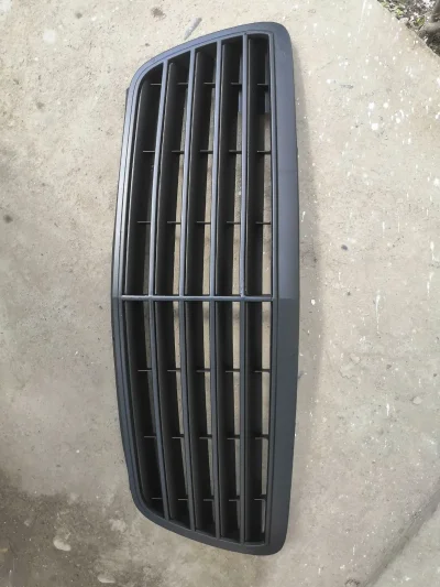 Облицовка от Mercedes Benz W210 — миниатюра 1