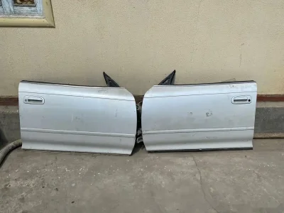 Двери от Toyota Mark II — миниатюра 1