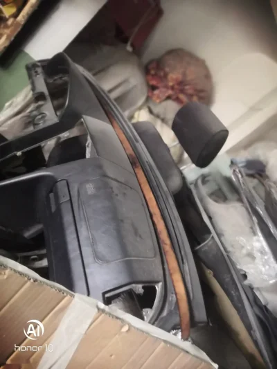 Мебель от торпеда Mercedes-Benz W202 — миниатюра 1