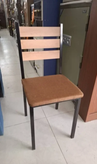 Стул — миниатюра 1