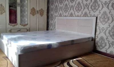 Кровать двуспальная — миниатюра 2