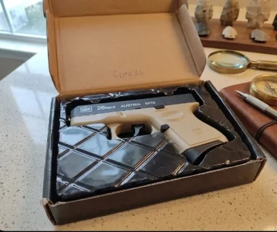 Пистолет игрушечный металлический Glock 26 — миниатюра 1
