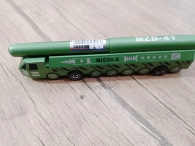 Ручка игрушка