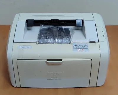 Принтер Hp laserjet 1018 — миниатюра 1