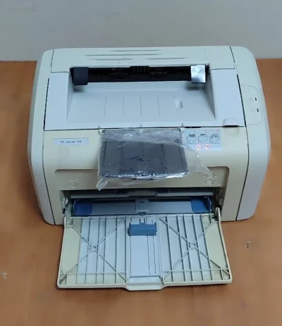 Принтер Hp laserjet 1018 — миниатюра 3