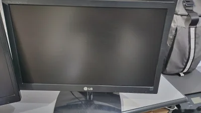 Монитор Lg — миниатюра 1