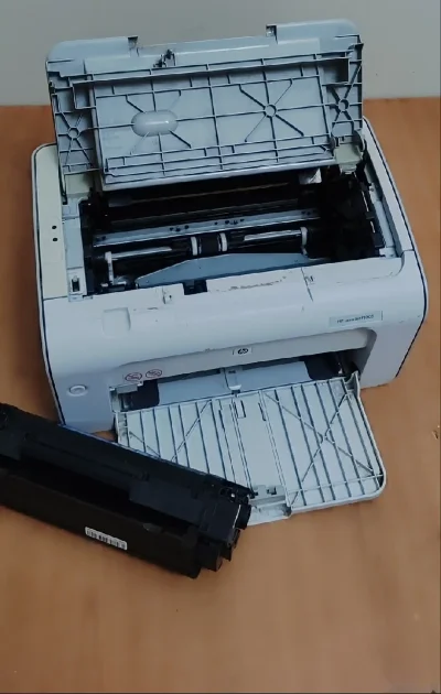 Принтер Hp LaserJet P1005 — миниатюра 1