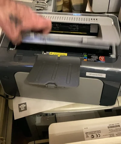 Принтер HP LaserJet P2010 — миниатюра 1