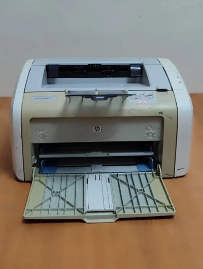 Принтер Hp LaserJet 1020 — миниатюра 3