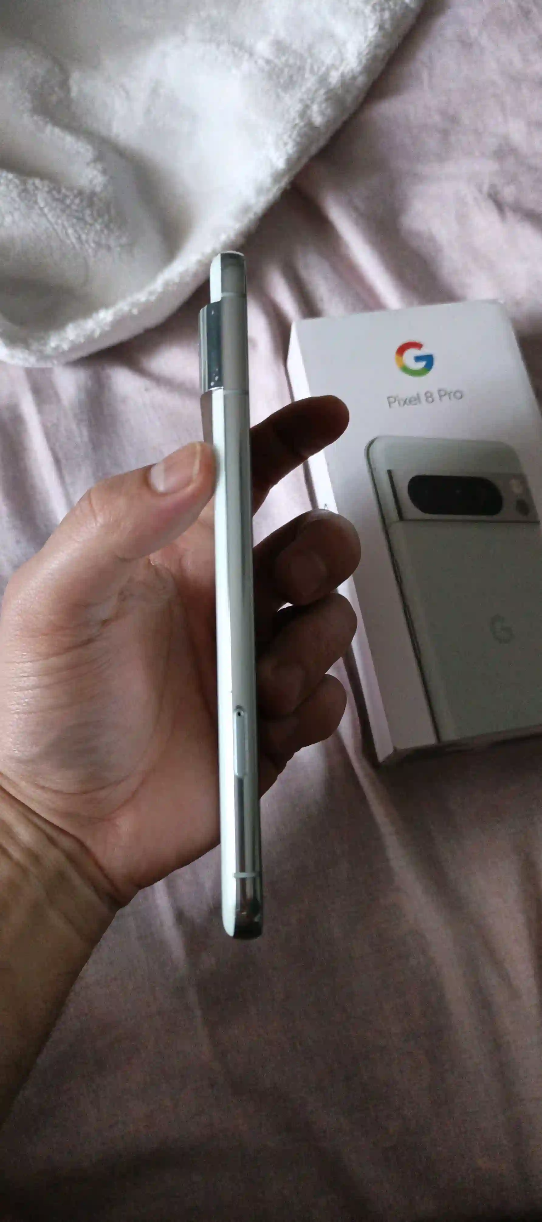 Google pixel 8 pro