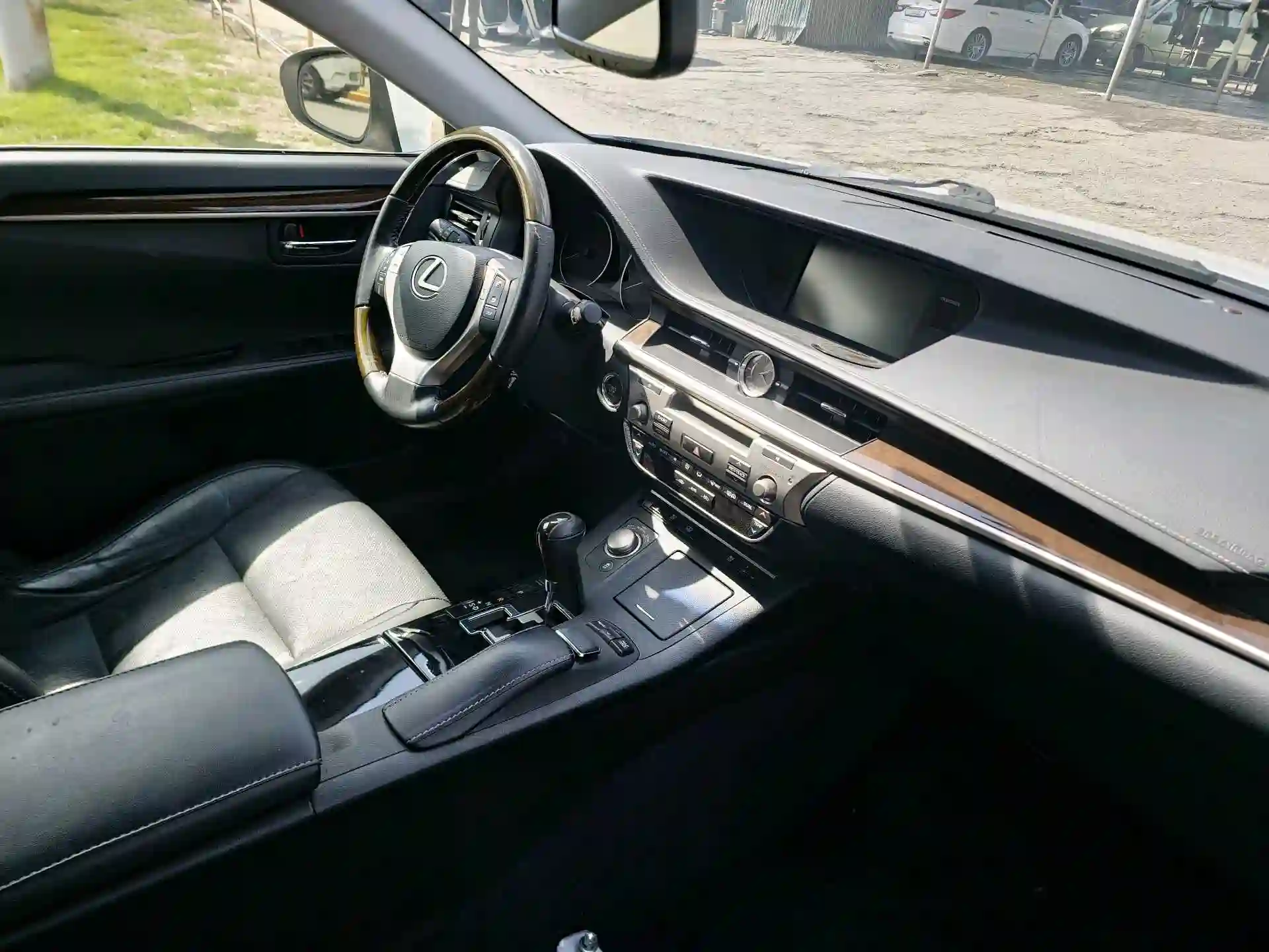 Lexus Es series 2014