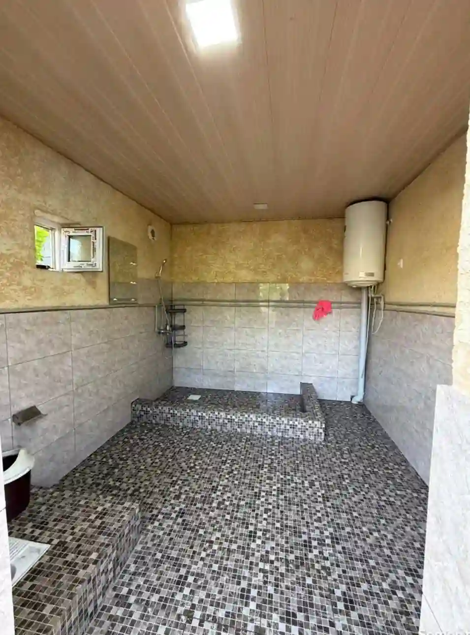 1 этажный, 4-комн. дом, 400 м², Норак