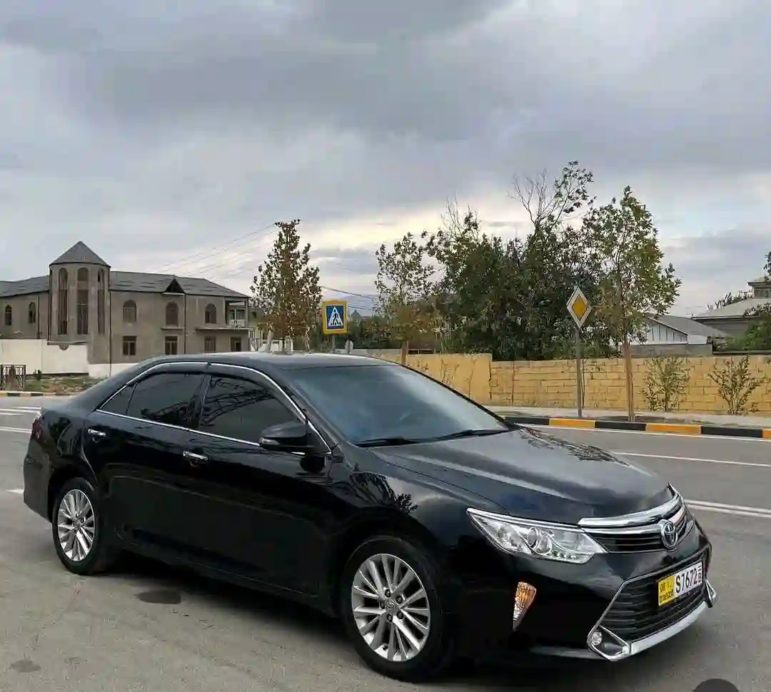 Toyota Camry 2015