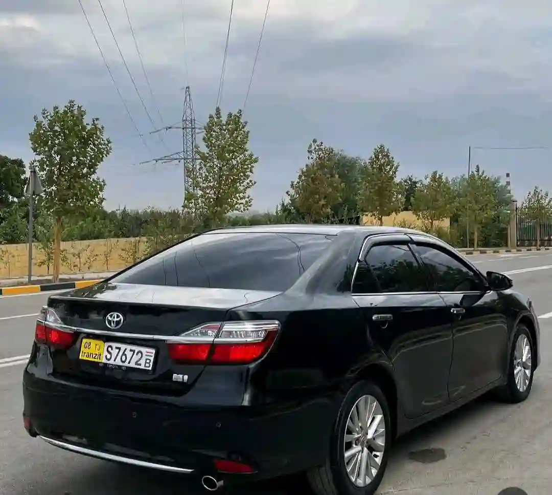 Toyota Camry 2015