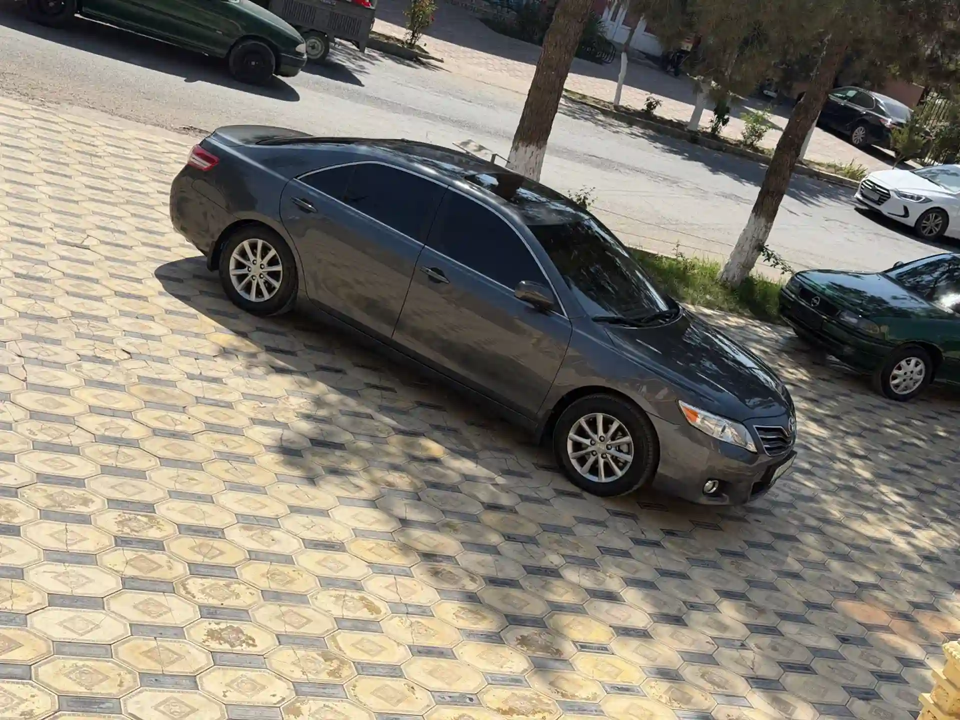 Toyota Camry 2011