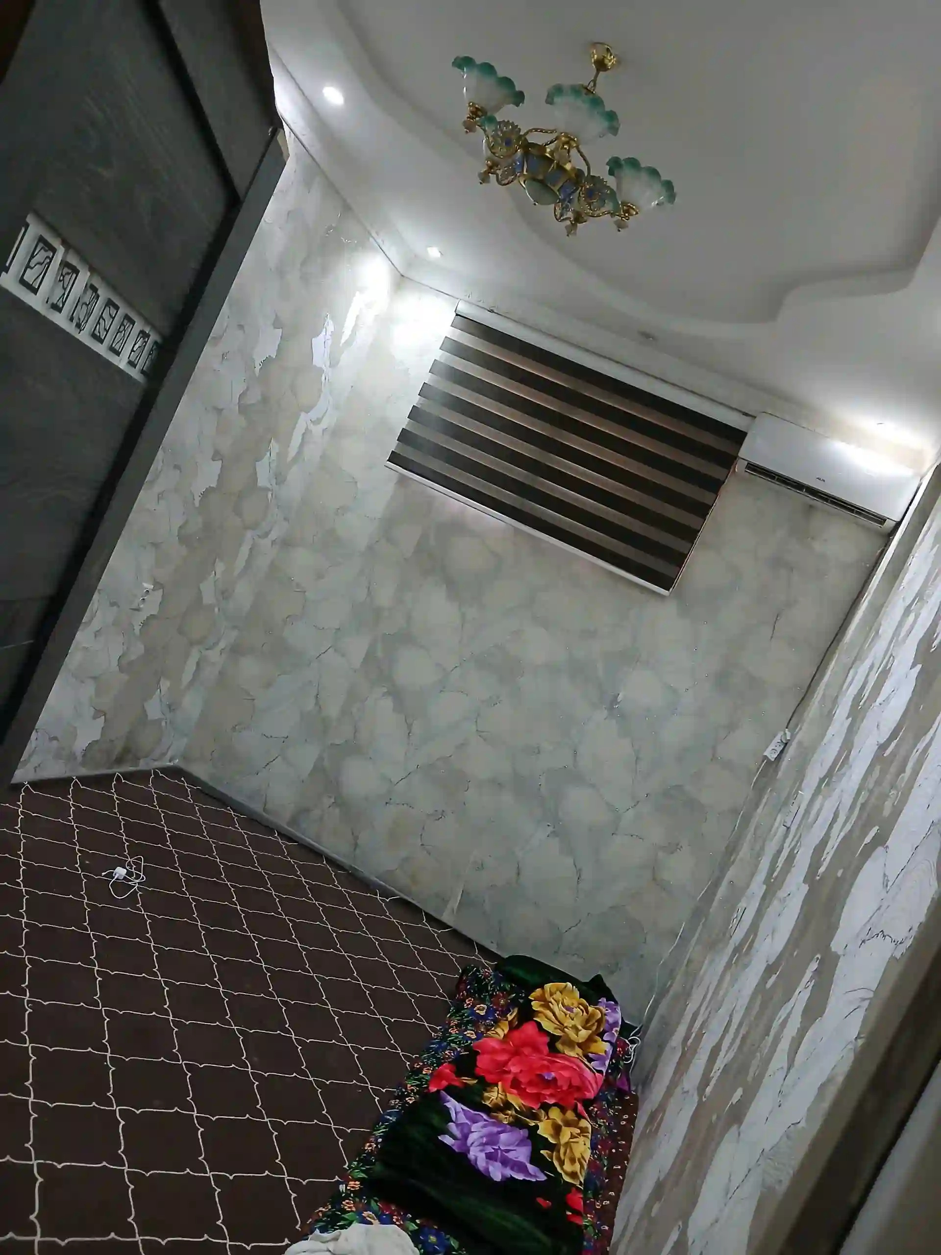 2-к квартира, Цокольный этаж, 52 м², 14 мкр