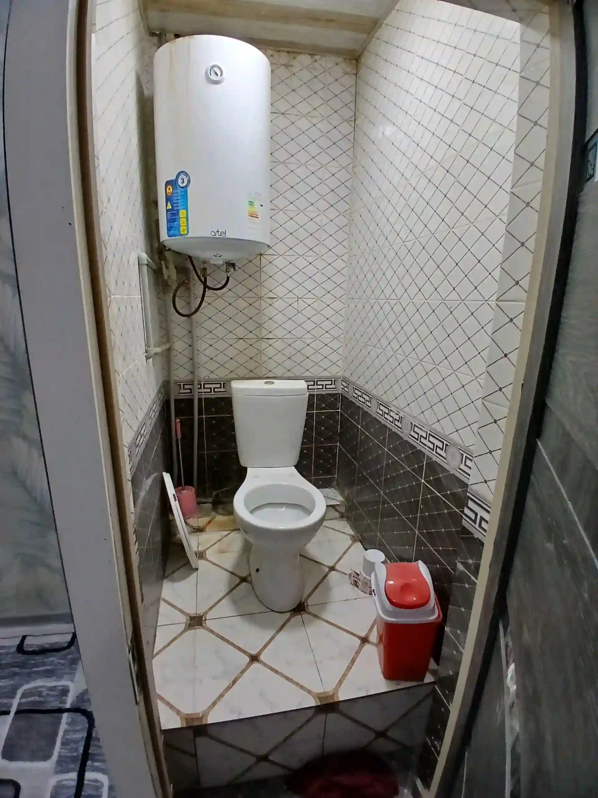 2-к квартира, Цокольный этаж, 52 м², 14 мкр