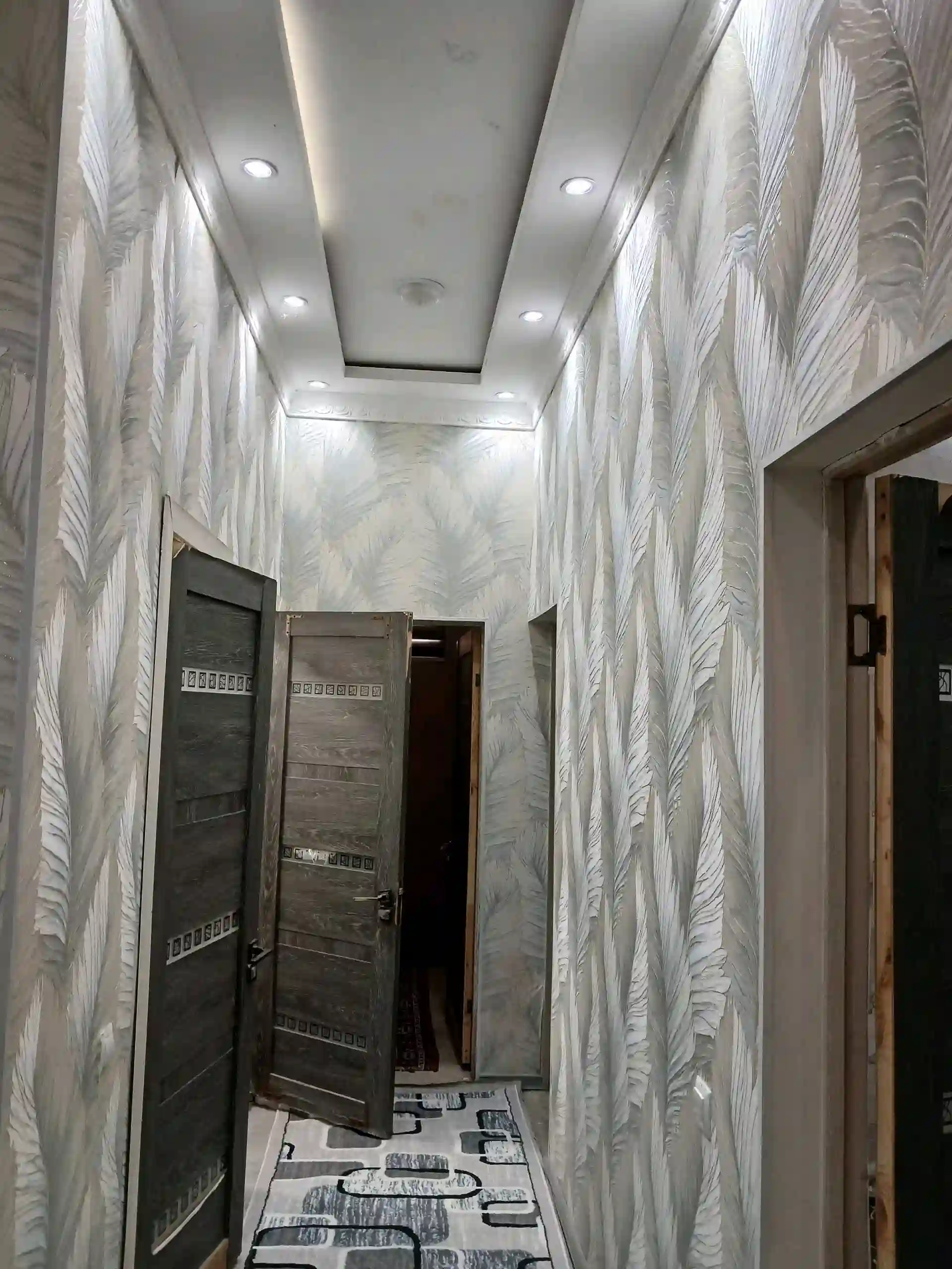 2-к квартира, Цокольный этаж, 52 м², 14 мкр