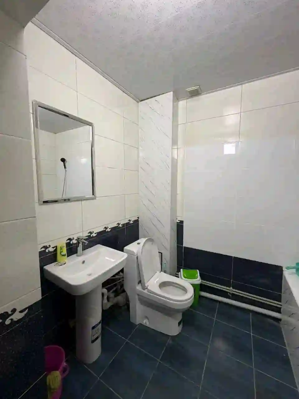 3-к квартира, 2 этаж, 100 м², Фирдавси