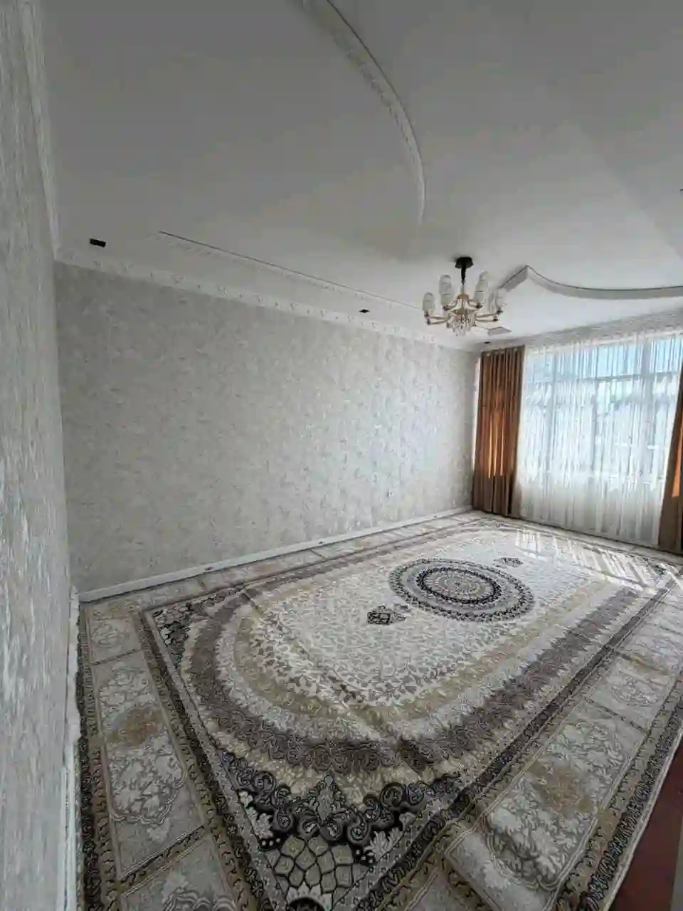 3-к квартира, 2 этаж, 100 м², Фирдавси