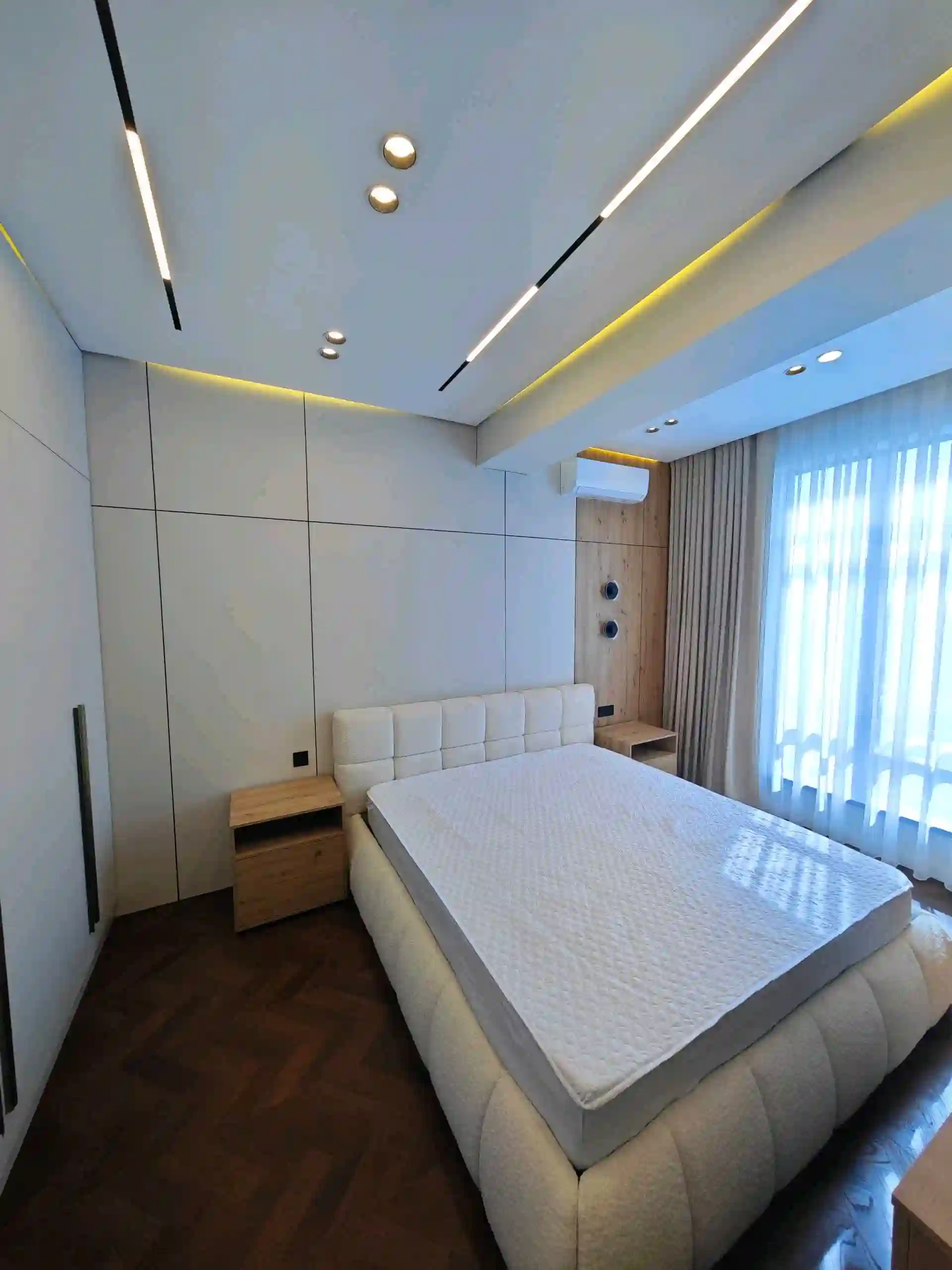3-к квартира, 11 этаж, 110 м², 33 микрорайон ру ба руи Лицеи умари хаем .