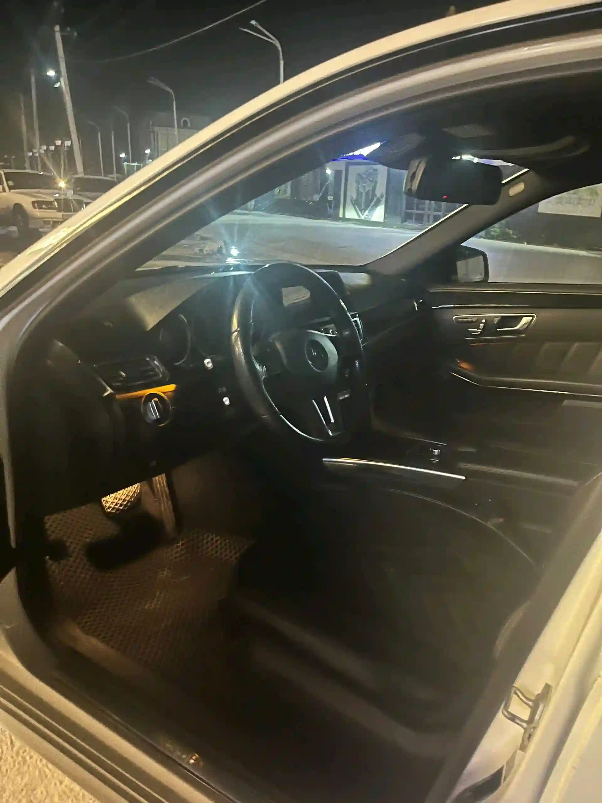 Mercedes-benz E class 2015