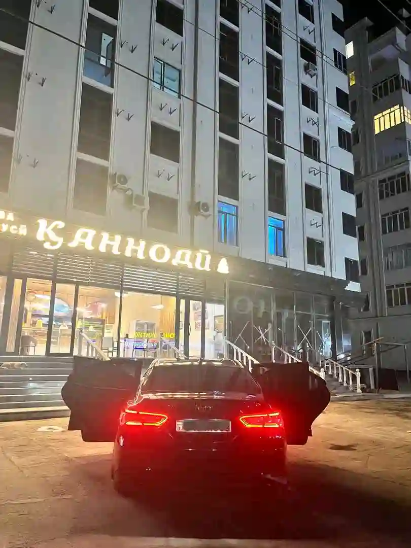 Toyota Camry 2020