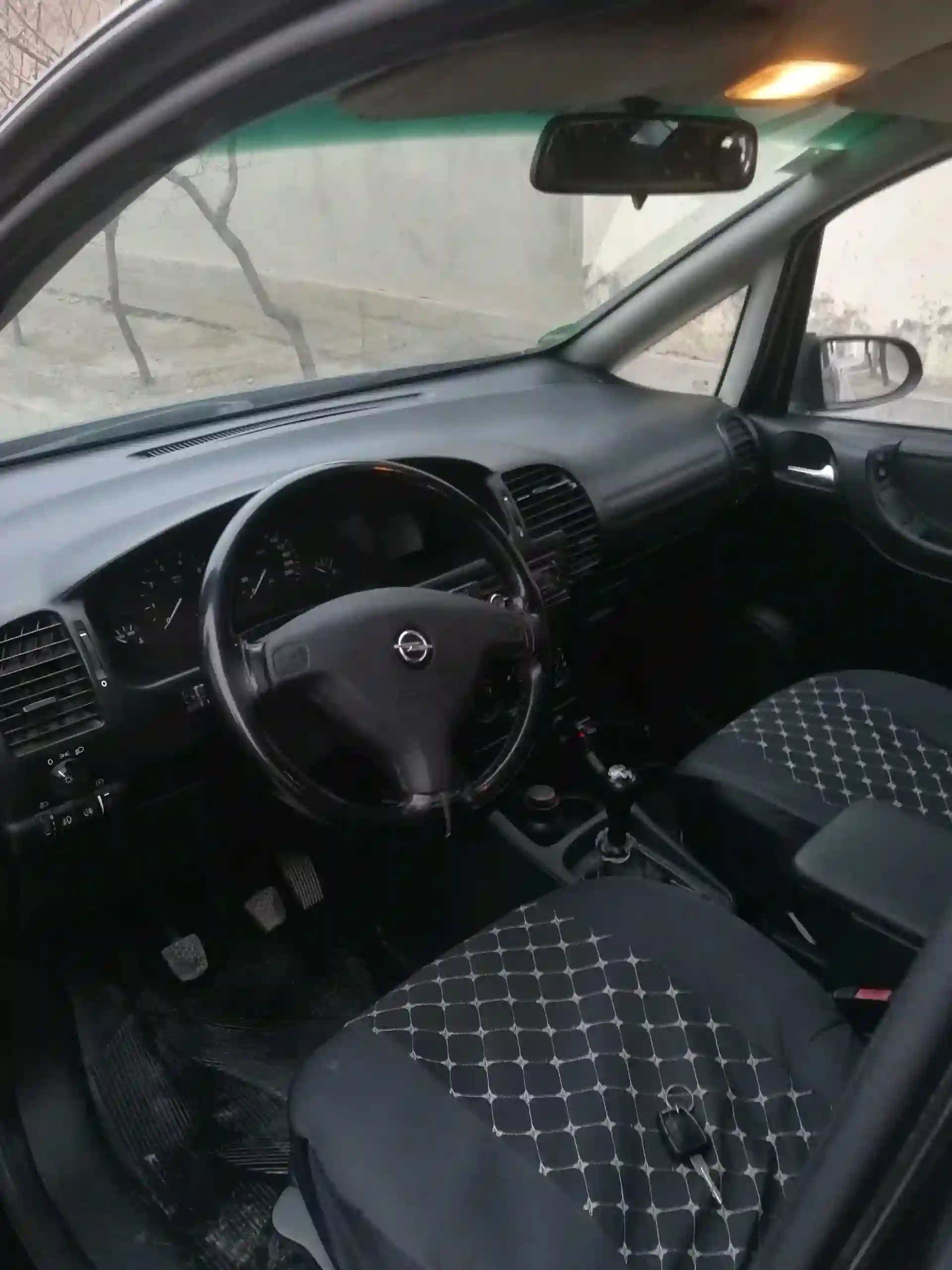 Opel Zafira 2001
