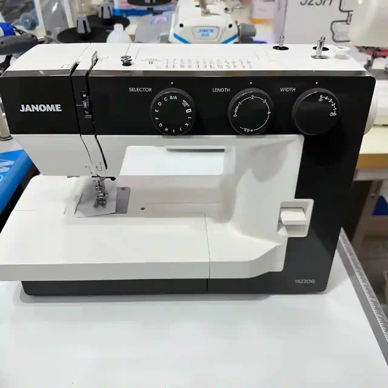 Мошинаи Дузандаги JANOME 1522