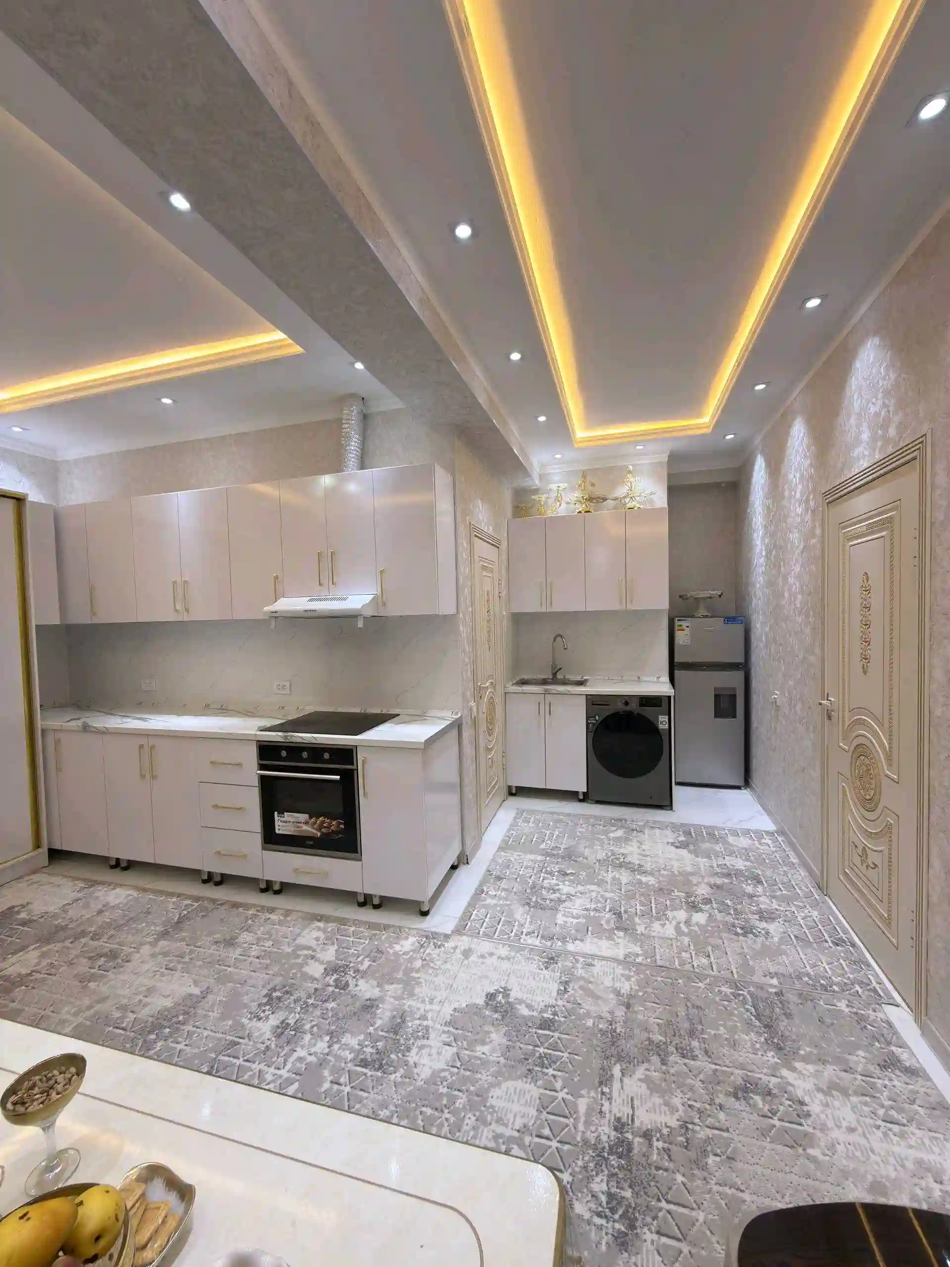 2-к квартира, 11 этаж, 72 м², 33Мкр