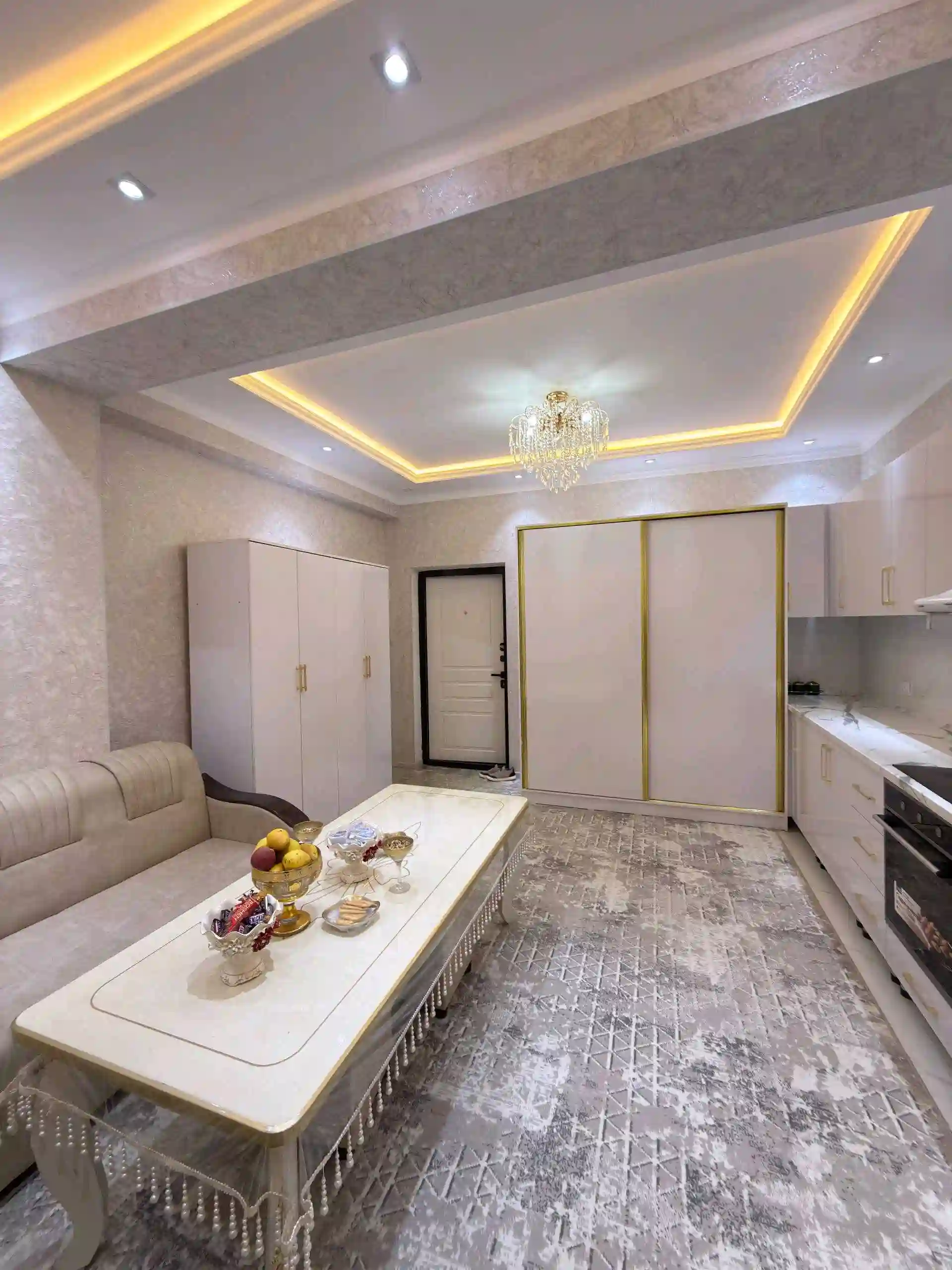 2-к квартира, 11 этаж, 72 м², 33Мкр