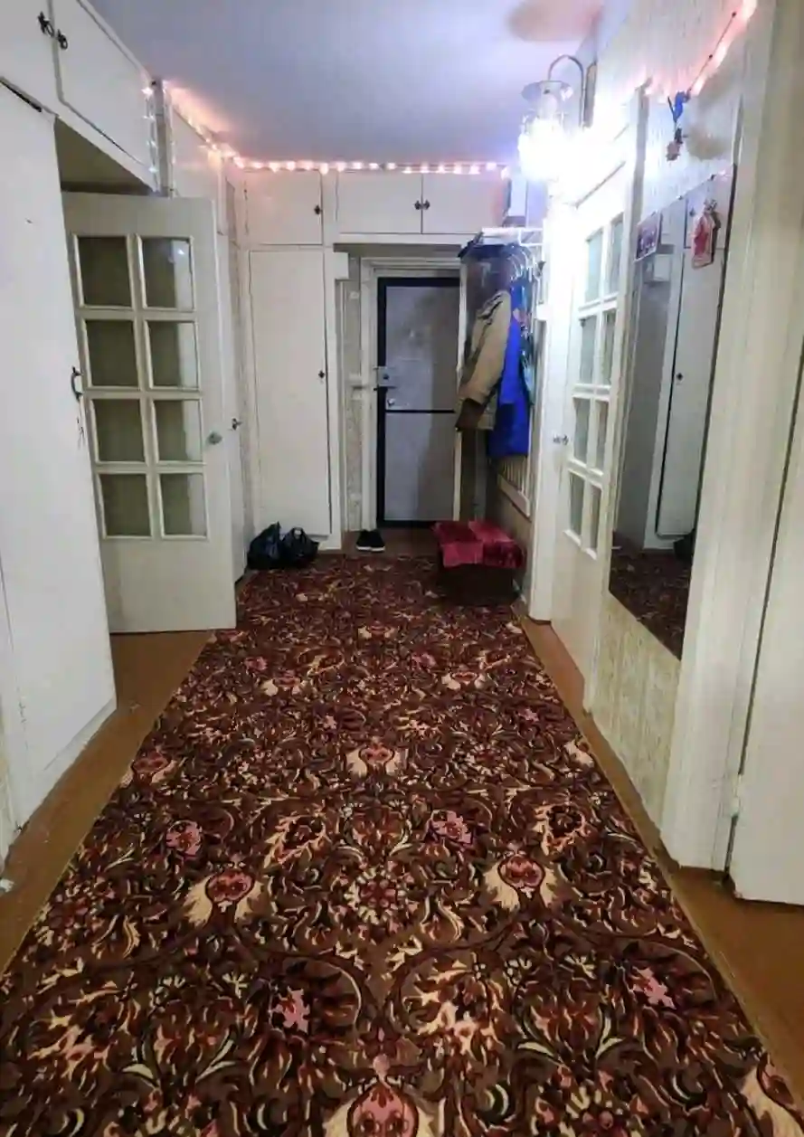 4-к квартира, 3 этаж, 68 м², 18 -мкр то
