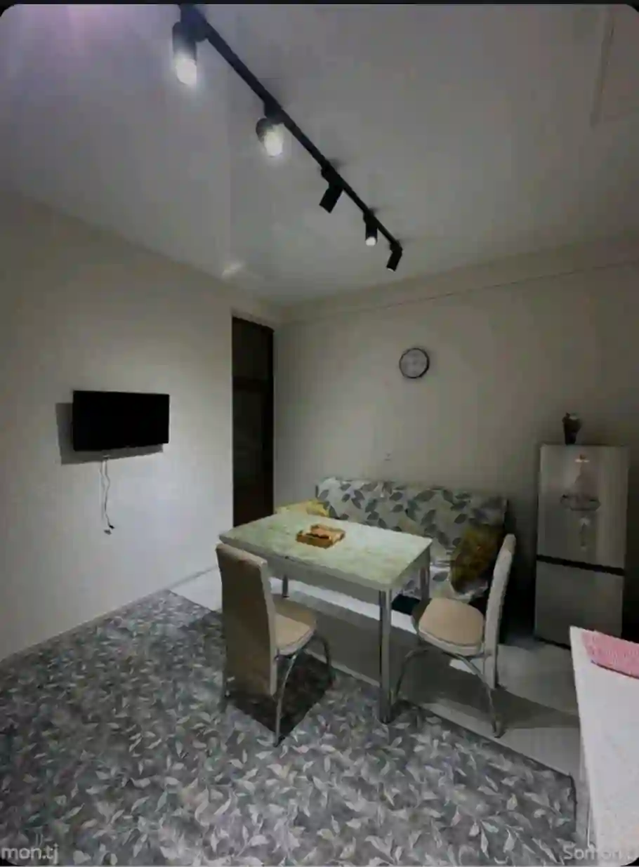 2-к квартира, 2 этаж, 71 м², Кооператор