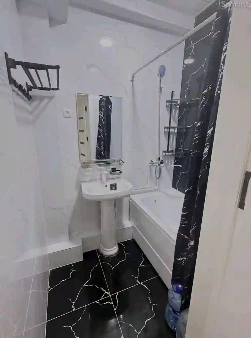2-к квартира, 6 этаж, 54 м², 33 - мкр