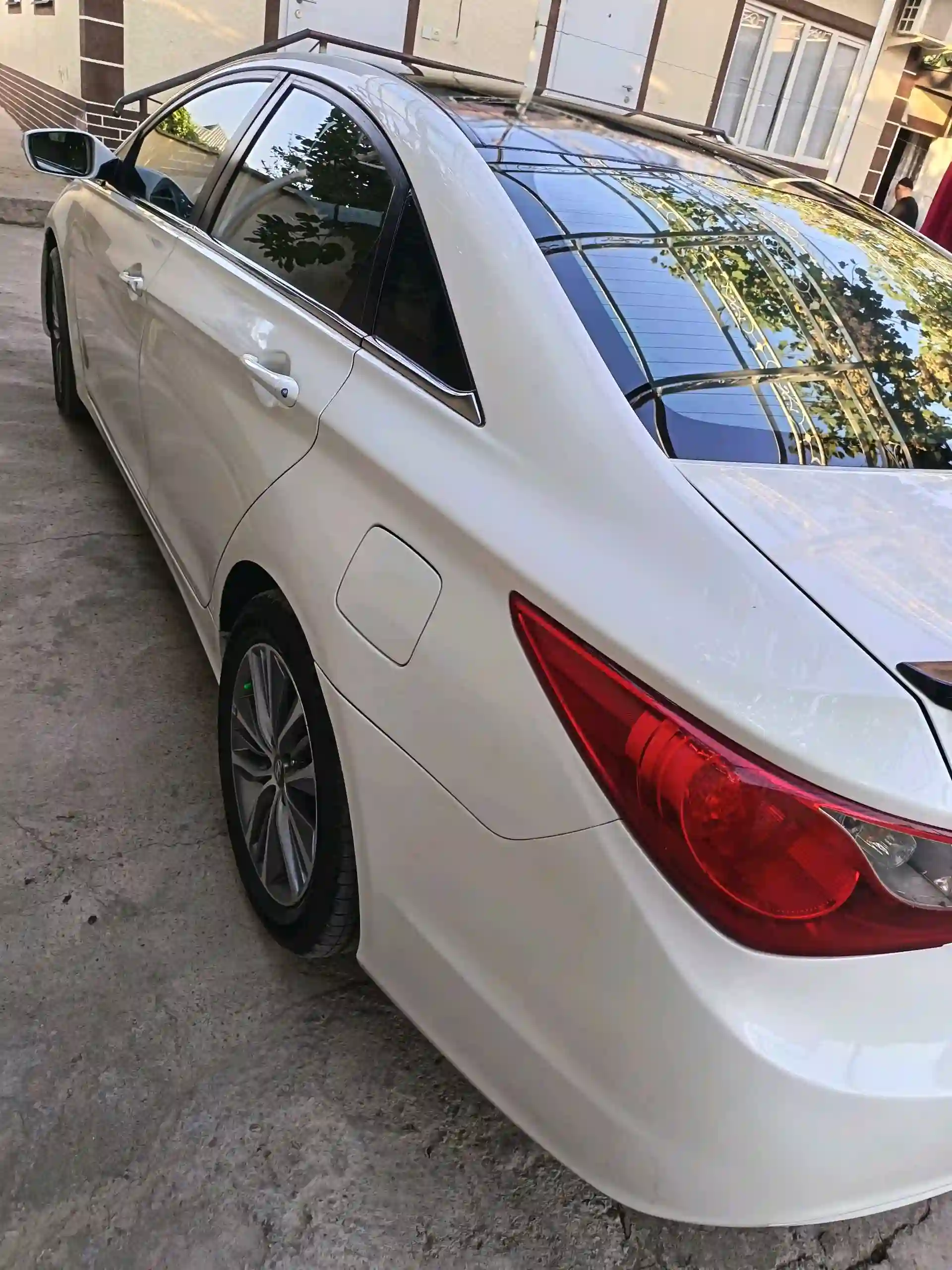 Hyundai Sonata 2010