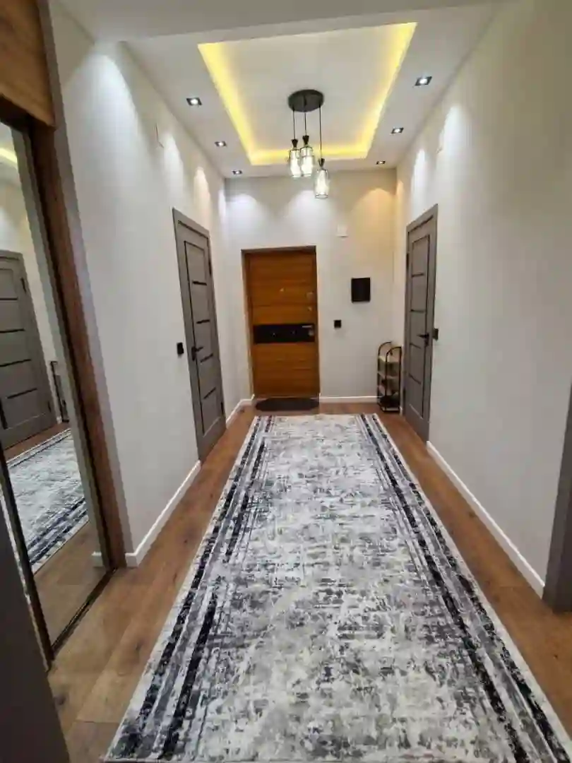 2-к квартира, 3 этаж, 57 м², шохмансур