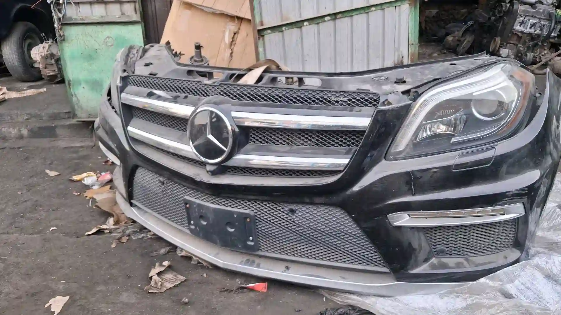 Автозапчасти