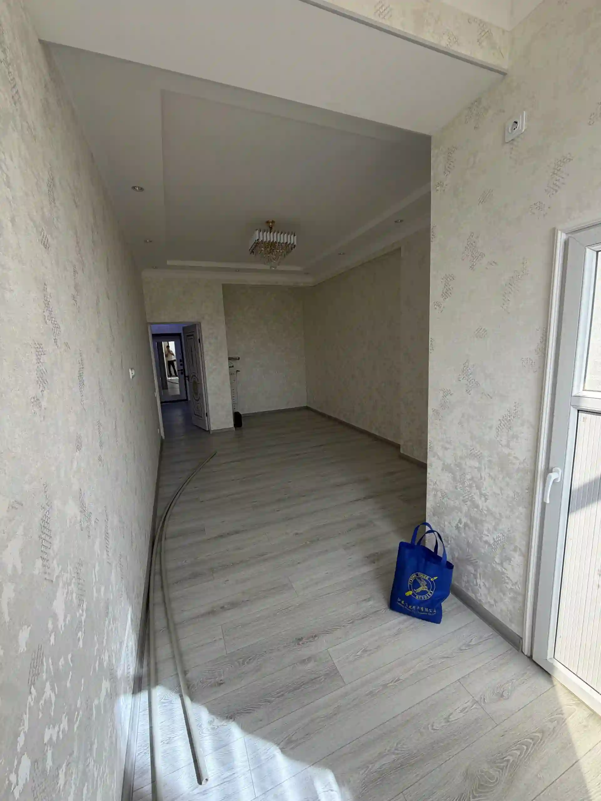 2-к квартира, 6 этаж, 63 м², корвон