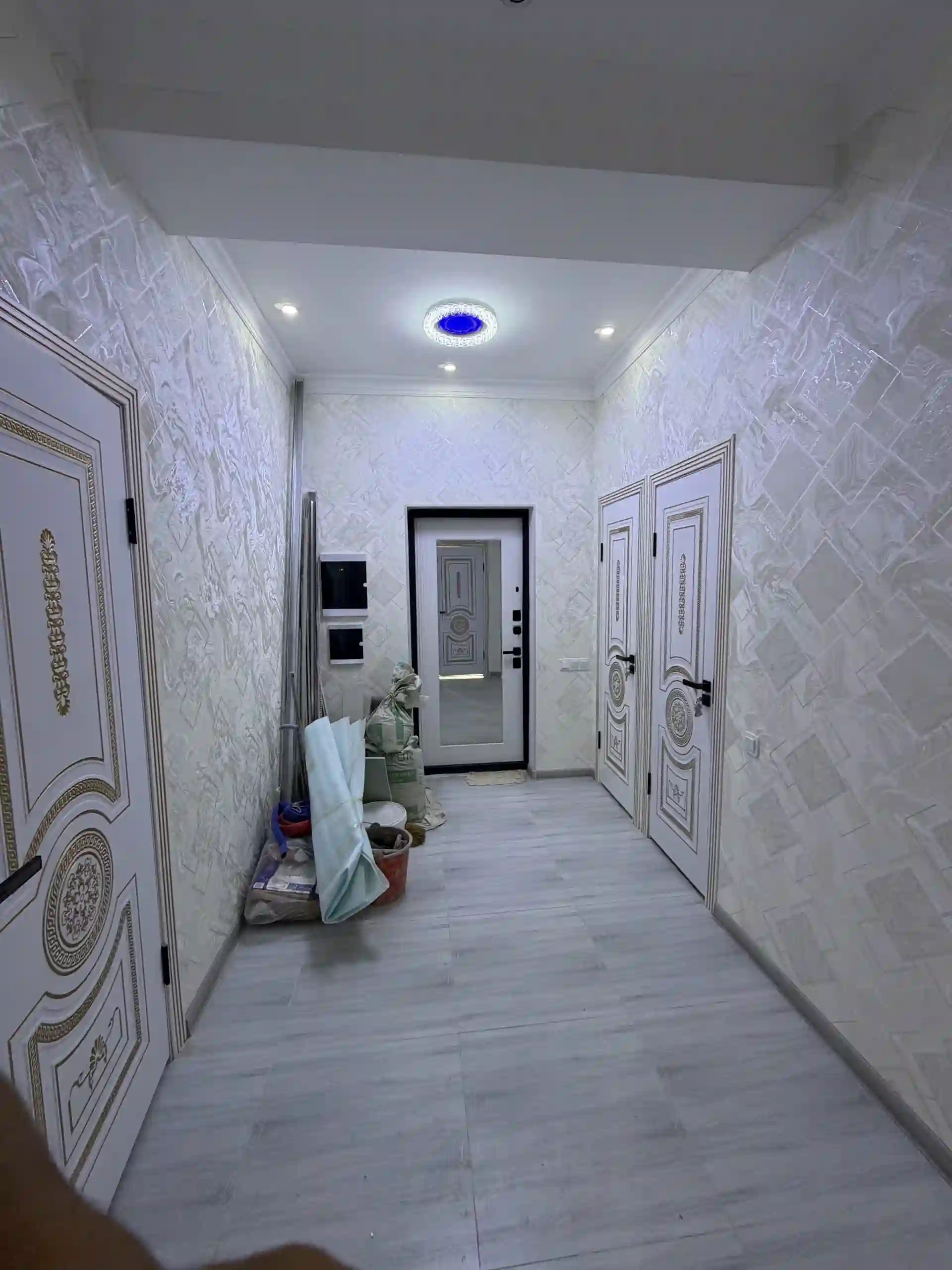 2-к квартира, 6 этаж, 63 м², корвон